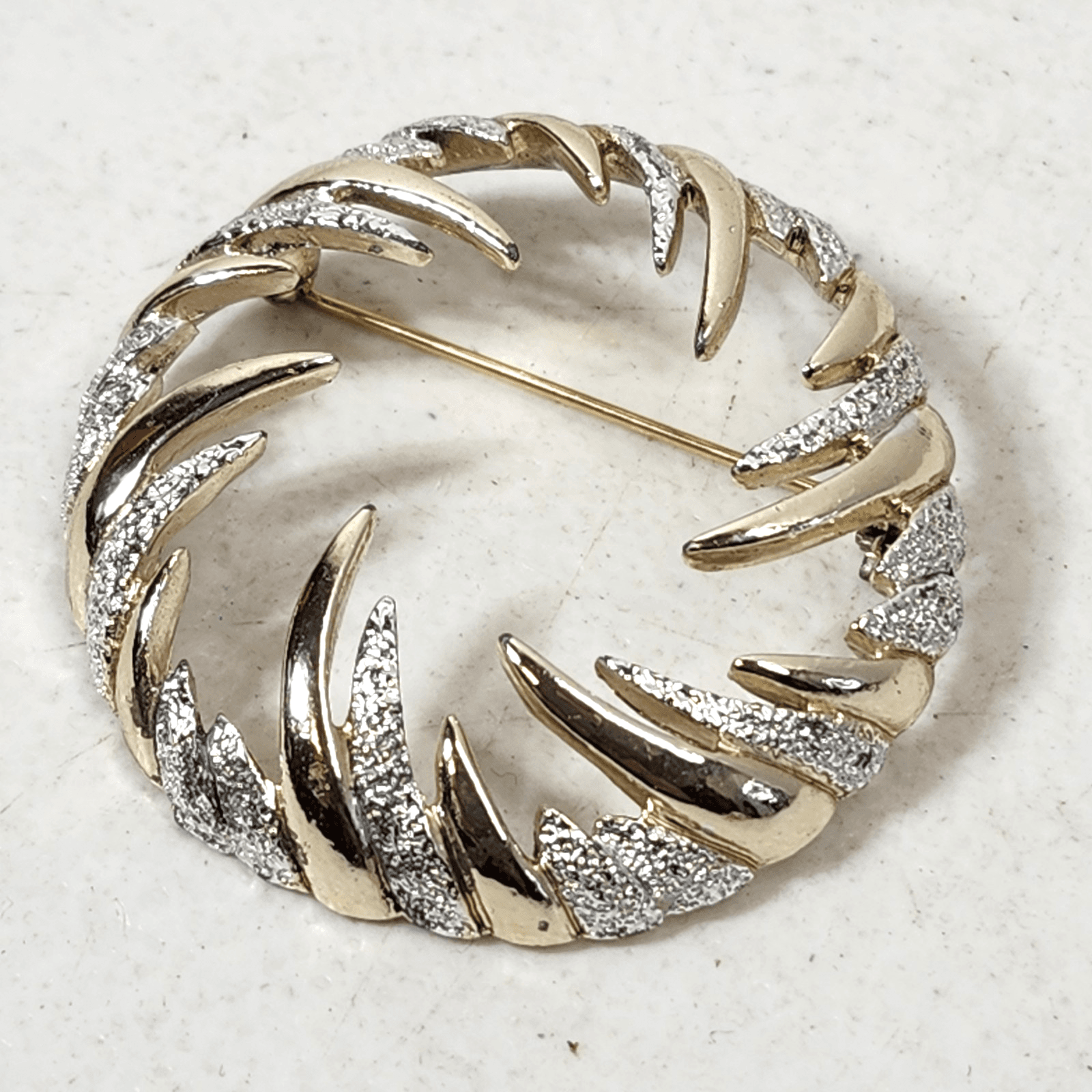 Sarah Coventry Circular Brooch - Thumbnail 4