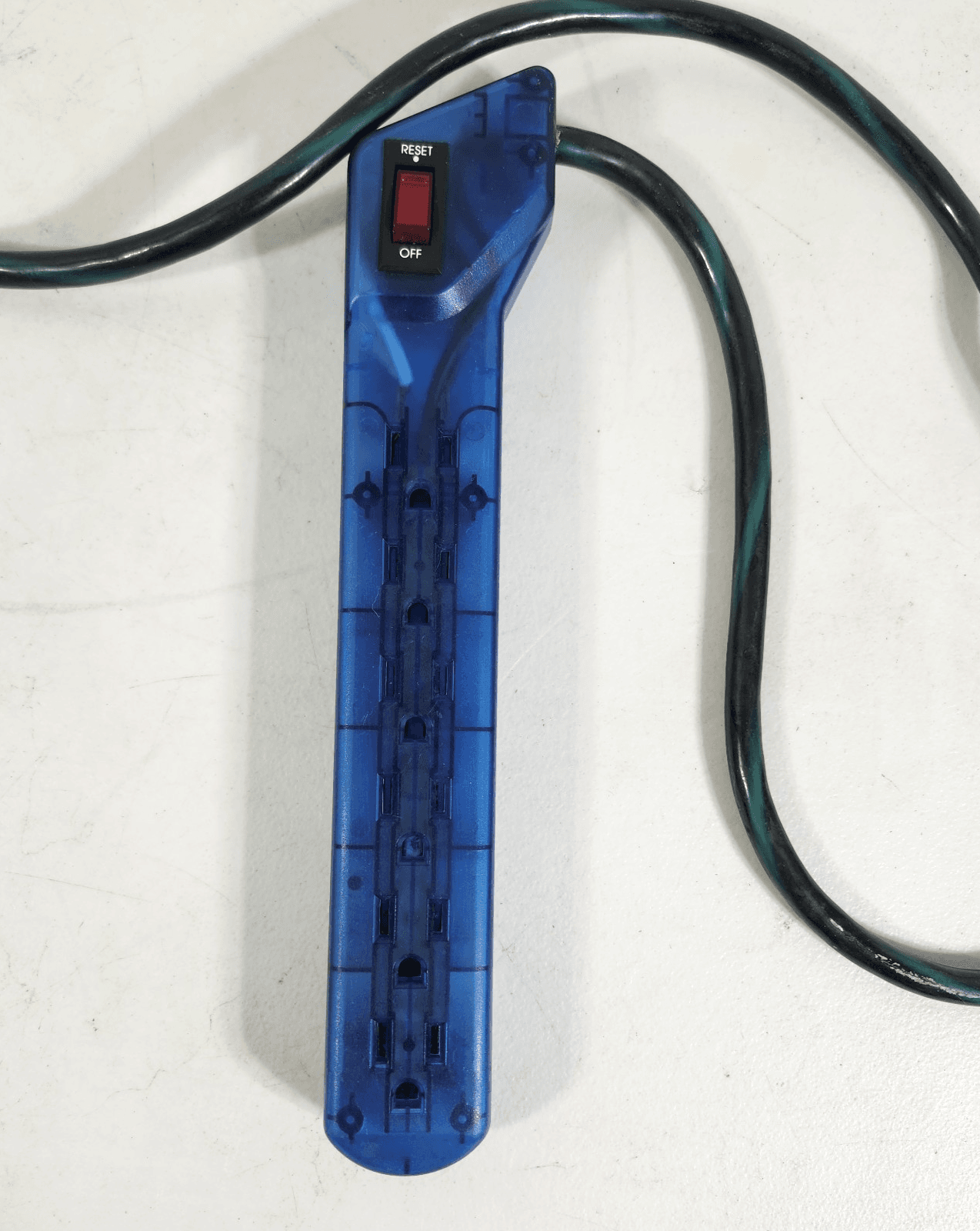 Vintage Turquoise Translucent Power Strip Tested & Working 3 Ft Extension Cord - Thumbnail 2