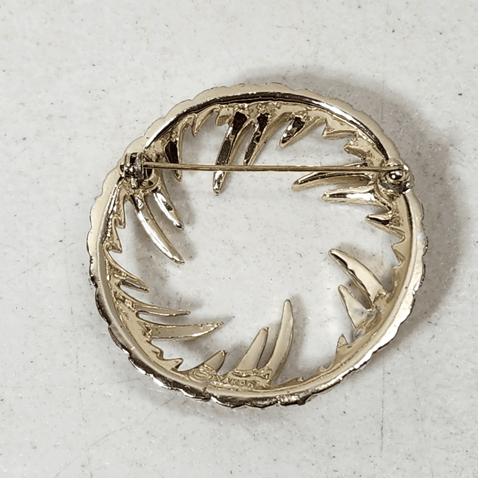 Sarah Coventry Circular Brooch - Thumbnail 5