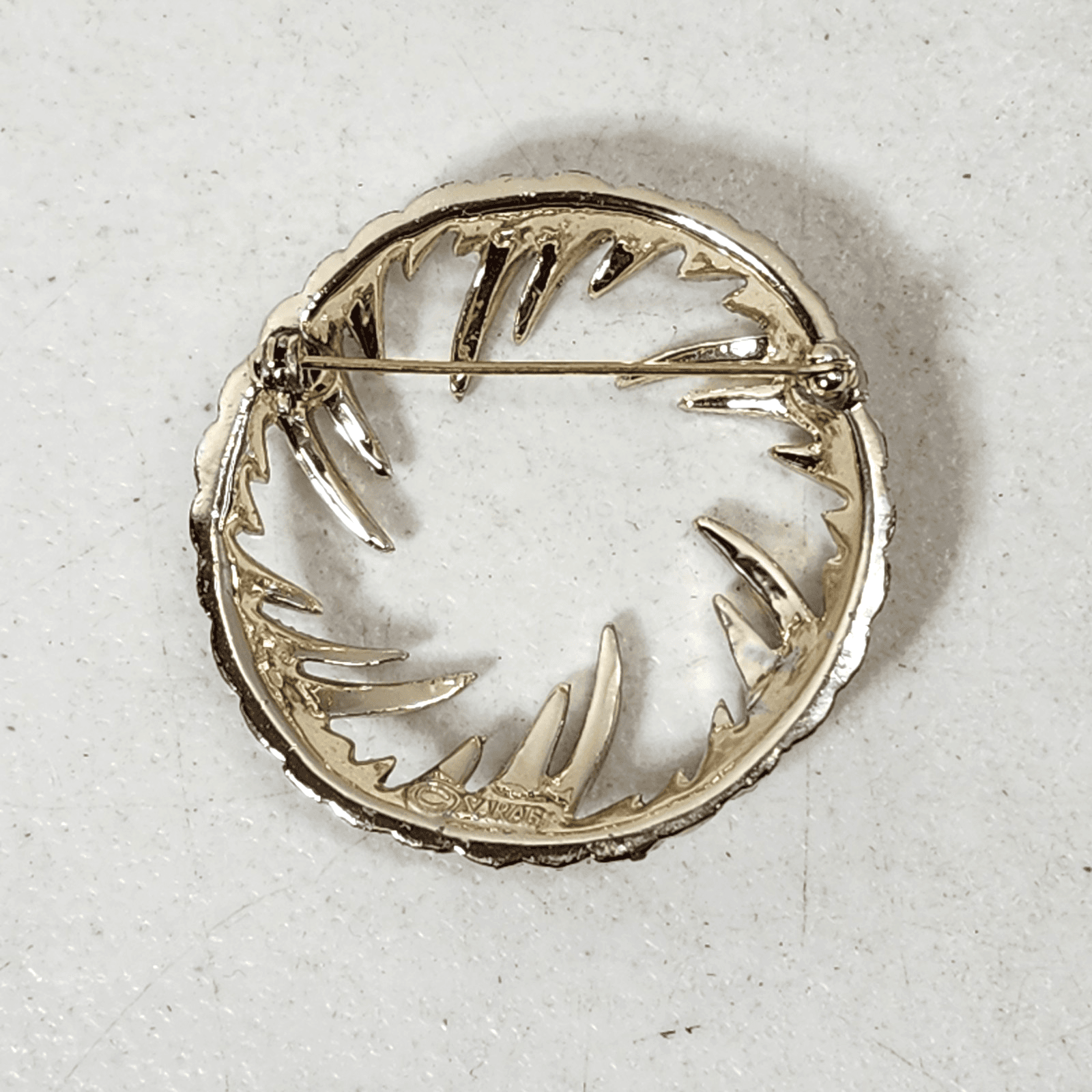 Sarah Coventry Circular Brooch - Thumbnail 6