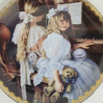 Moments of Sharing Sandra Kuck 8" Plate Moments at Home Bradford Exchange - Thumbnail 5