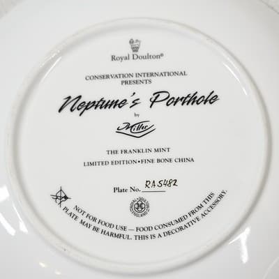 Royal Doulton Neptune's Porthole Decorative Collector Plate Fish Theme Decor - Thumbnail 5