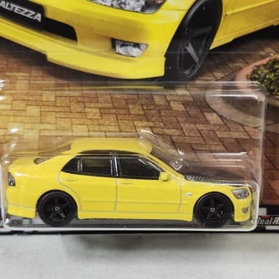 2025 Hot Wheels Premium Boulevard '98 Toyota Altezza # 129 Yellow Car 1/64 Toy - Thumbnail 2