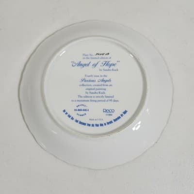 Angel Of Hope Sandra Kuck 7.5" Plate Moments at Home Bradford Exchange - Thumbnail 9