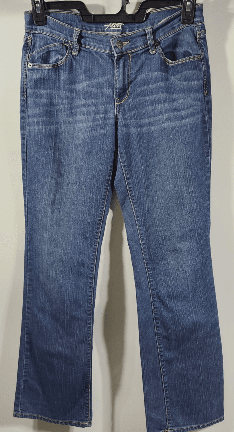 Old Navy Women's 6 Jeans The Flirt Blue Bootcut Denim Low Rise - Thumbnail 5