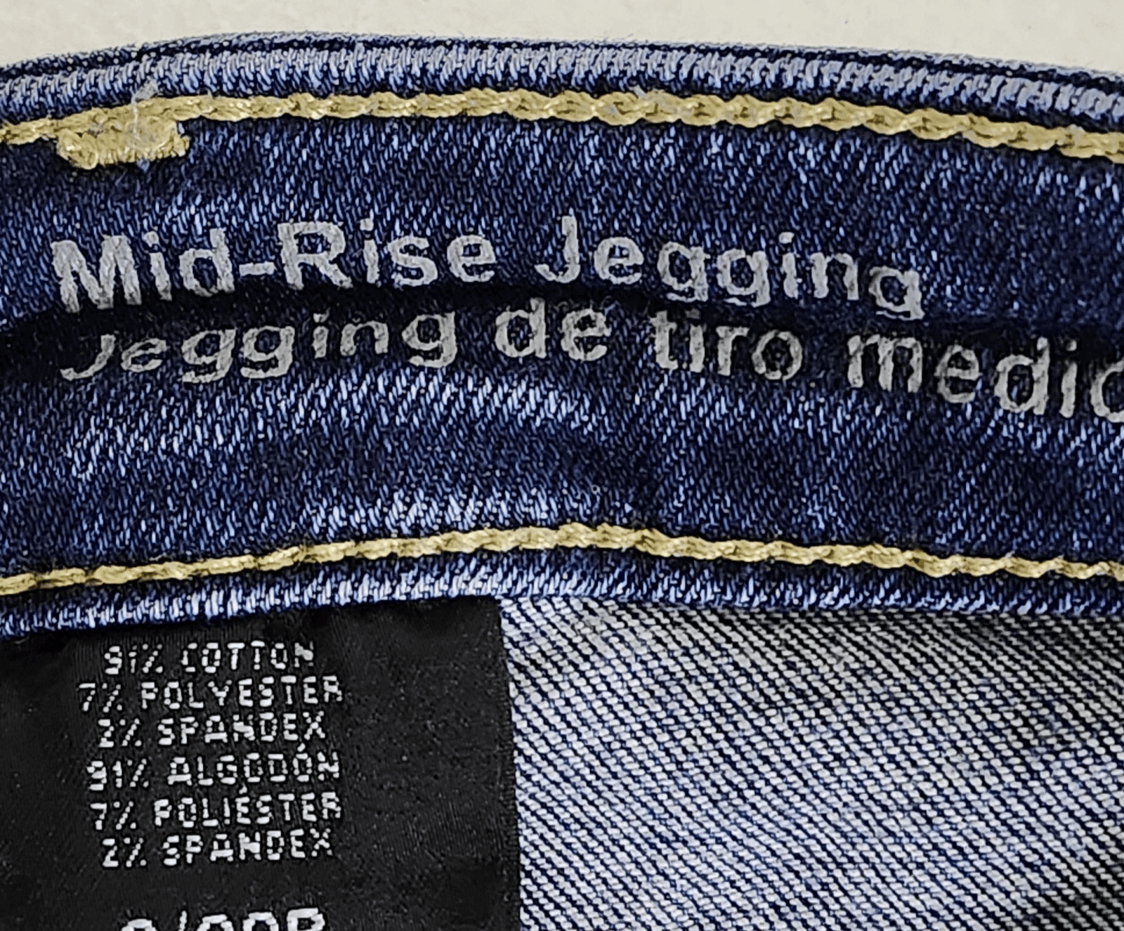 Mossimo Women's Size 8/29R Medium Wash Mid Rise Blue Jegging - Thumbnail 9