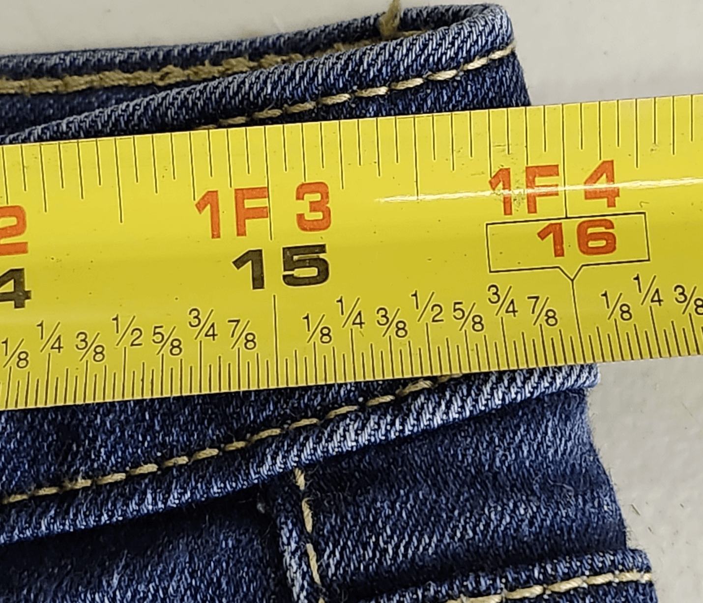 Mossimo Women's Size 8/29R Medium Wash Mid Rise Blue Jegging - Thumbnail 2