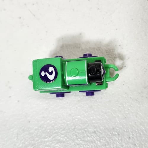 Thomas & DC Super Friends Minis Train 2015 The Riddler Charlie #80 Toy - Thumbnail 8