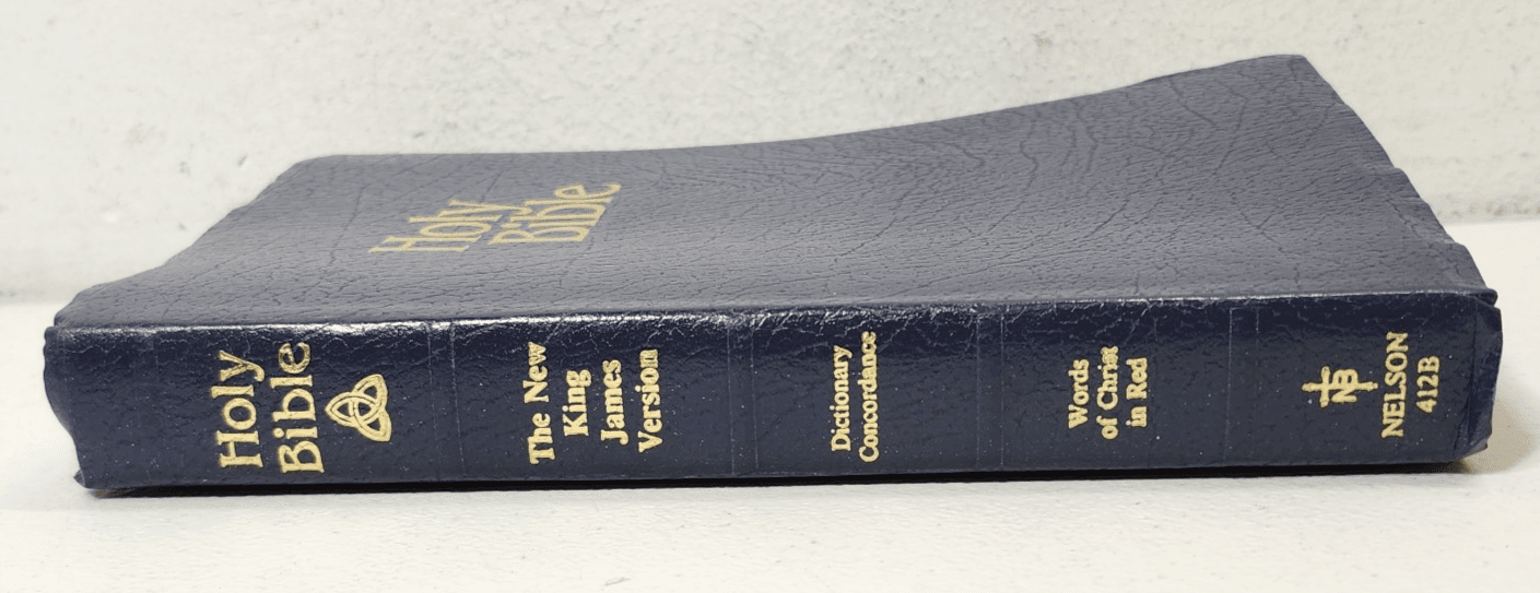 Holy Bible New King James Version NKJV Blue 1982 Nelson - Thumbnail 6