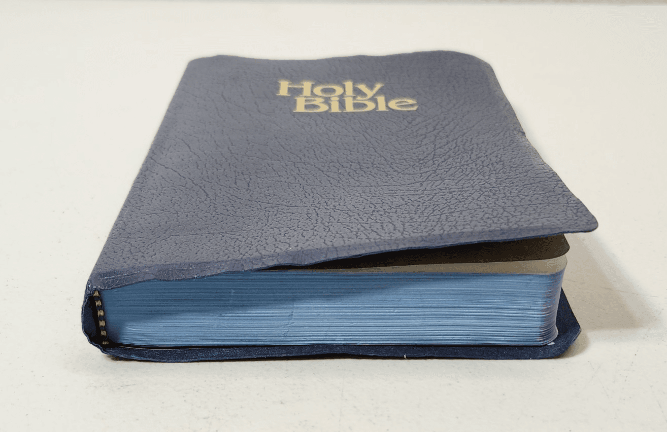 Holy Bible New King James Version NKJV Blue 1982 Nelson - Thumbnail 5