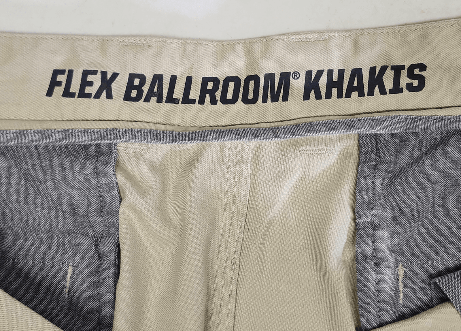 Duluth Trading Pants Mens 36x30 Beige Flex Ballroom Khakis Chinos - Thumbnail 7