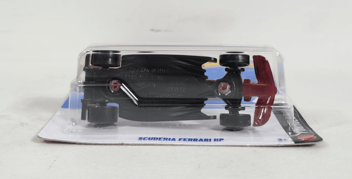 2026 Hot Wheels Scuderia Ferrari HP F1 Race Car Formula 1 NEW - Thumbnail 4