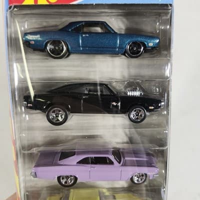 2025 Hot Wheels Fast & Furious 5 Pack Charger Impala Porsche 911 Barracuda - Thumbnail 3