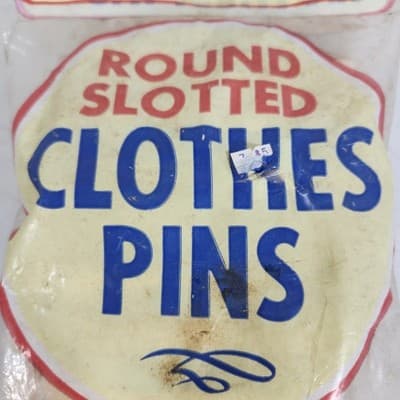 Vintage Wooden Clothespins Round Heads Pack of 30 New NOS - Thumbnail 2