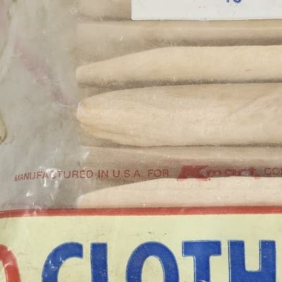Vintage Wooden Clothespins Round Heads Pack of 30 New NOS - Thumbnail 5