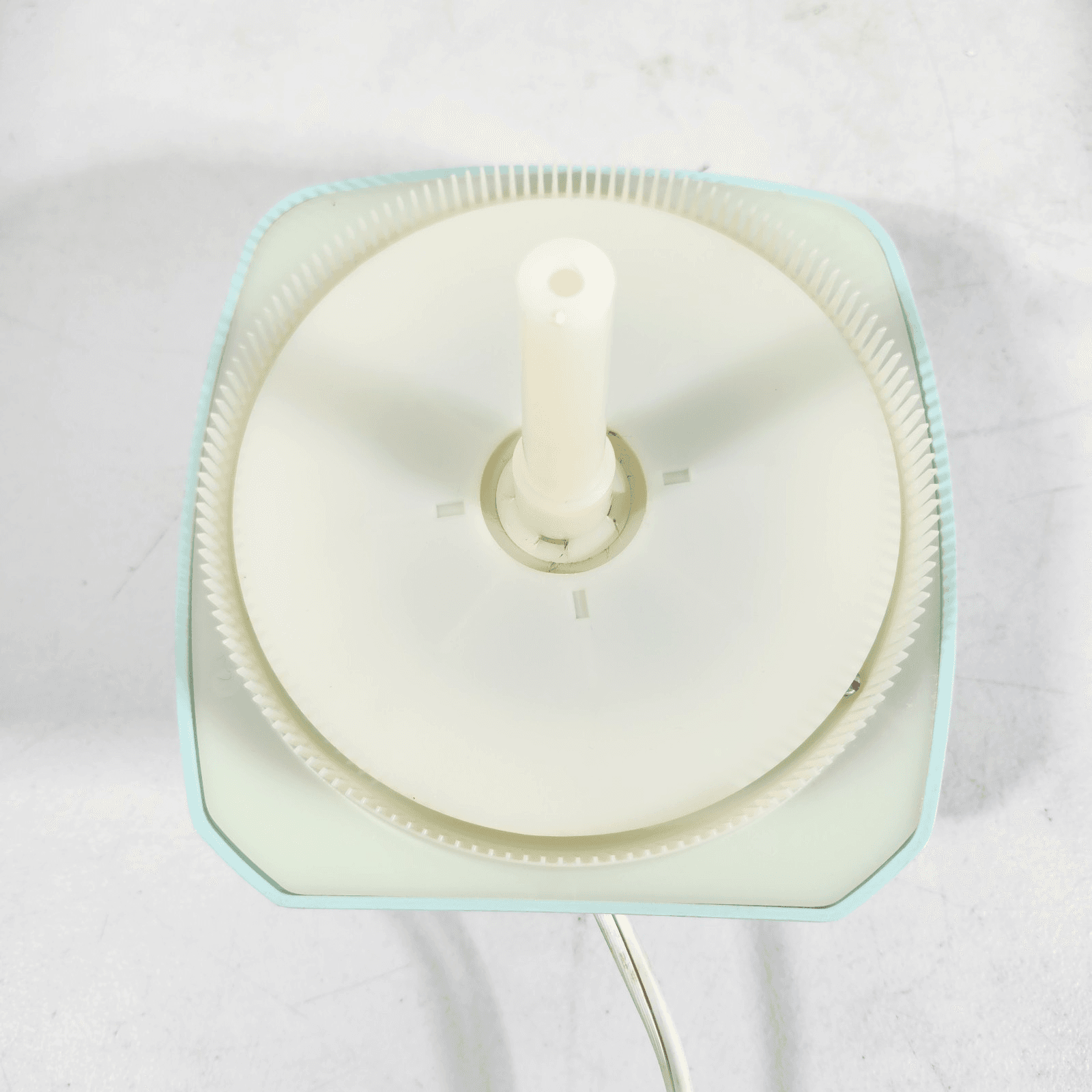 Devilbiss Humidifier Vintage Model 250 Light Blue With Box - Thumbnail 10