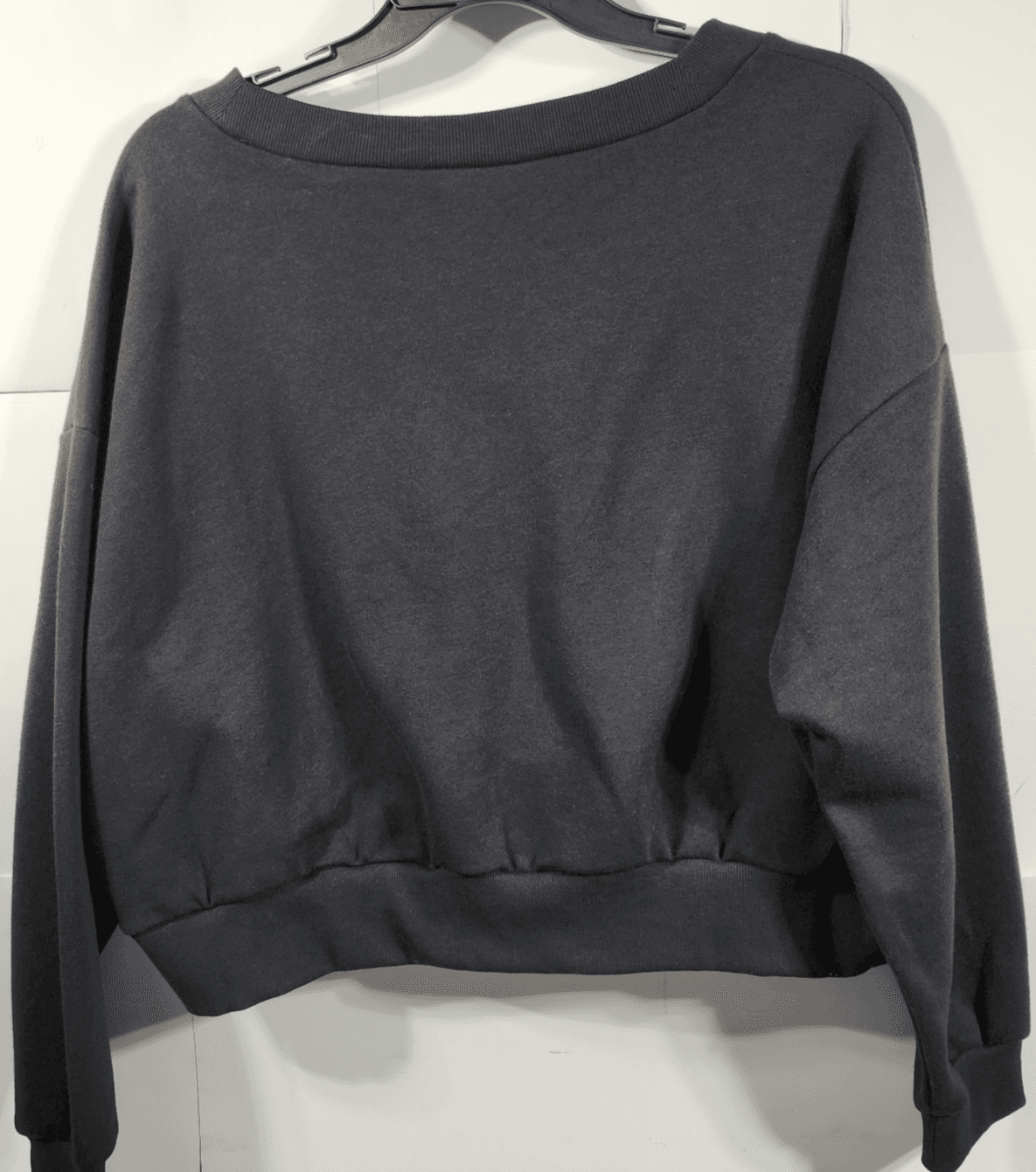 No Boundaries Women's XL V-Neck Fleece Cropped Sweatshirt Relaxed Pullover NEW - Thumbnail 6