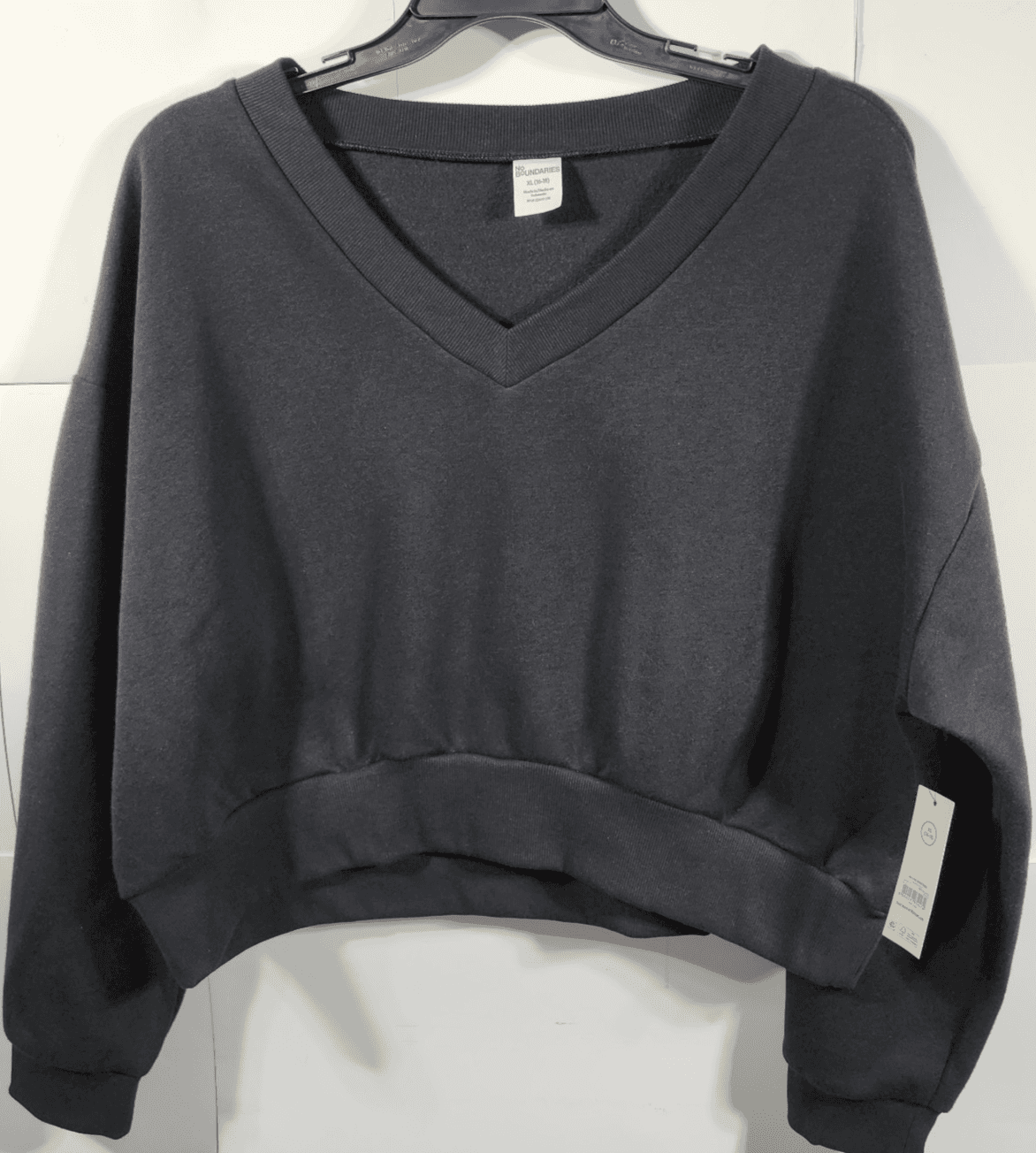 No Boundaries Women's XL V-Neck Fleece Cropped Sweatshirt Relaxed Pullover NEW - Thumbnail 5