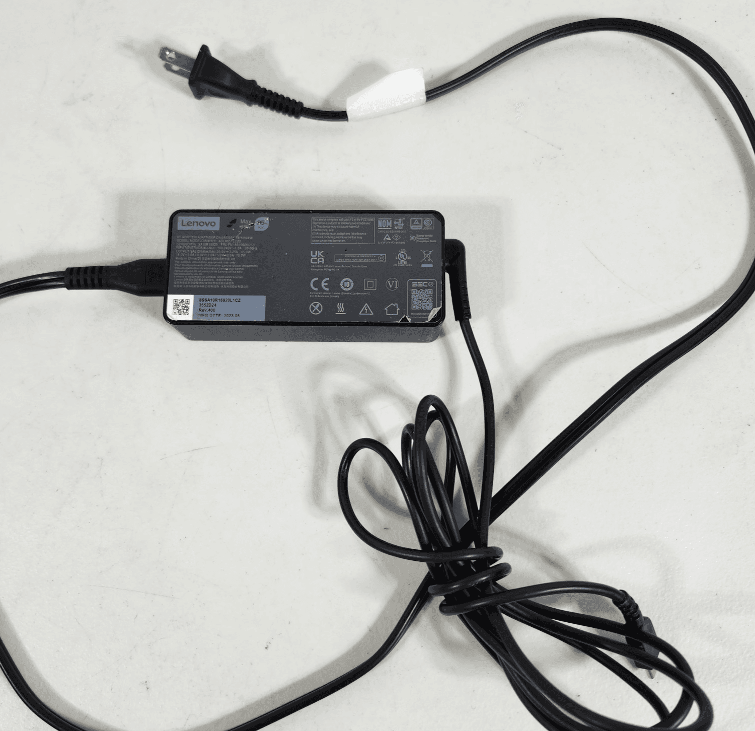 Lenovo 65W AC Adapter ADLX65YDC2D USB-C Charger w/ Power Cord