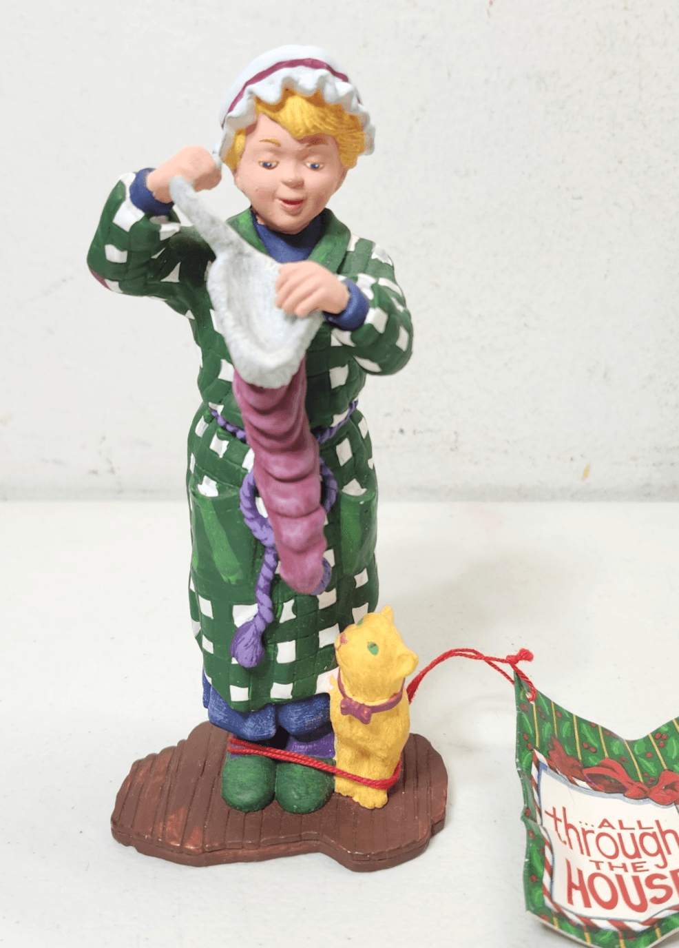 Dept 56 All Through The House Figurine Sue Ellen with Box Home Decor