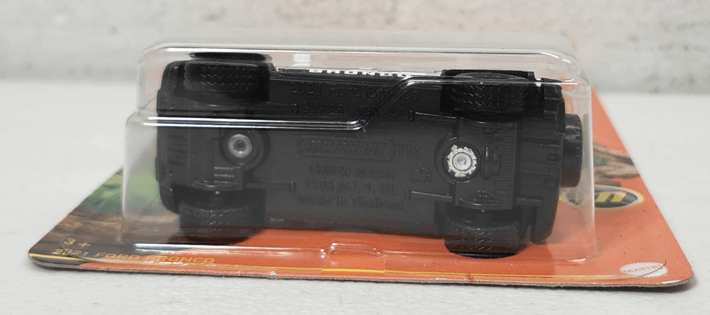 Matchbox Ford Bronco Super Chase 1/64 Car Toy Vehicle Mattel NEW - Thumbnail 5