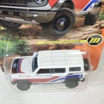 Matchbox Ford Bronco Super Chase 1/64 Car Toy Vehicle Mattel NEW - Thumbnail 4