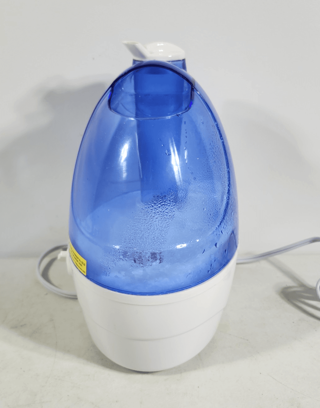 Cool Mist Ultrasonic Humidifier AquaOasis Model AO-101 - Thumbnail 4