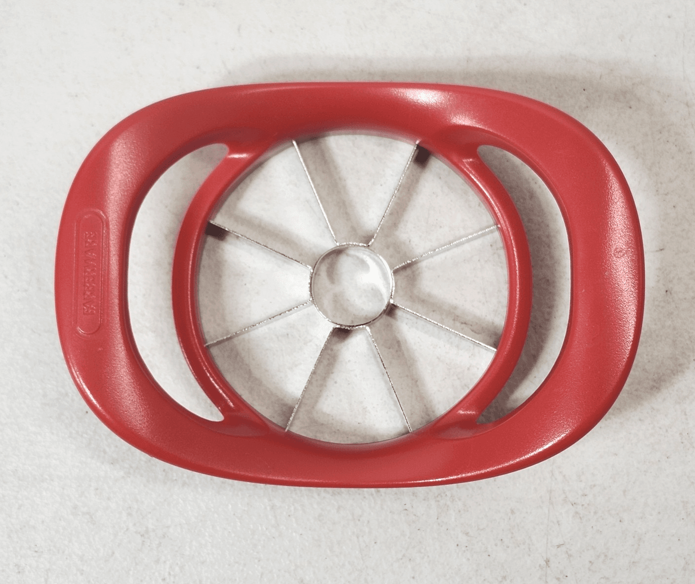 Farberware Classic Apple Wedger Sectioner Red Food Prep