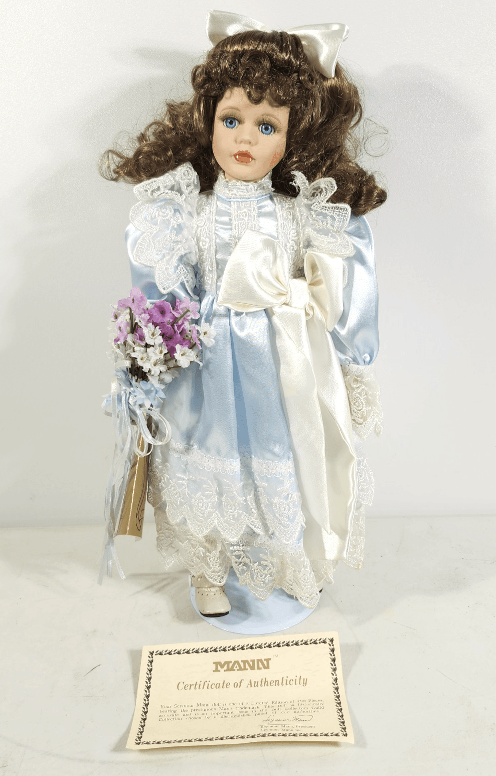 Vintage 1991 Seymour Mann Connoisseur Collection 16" Porcelain Doll W/Stand