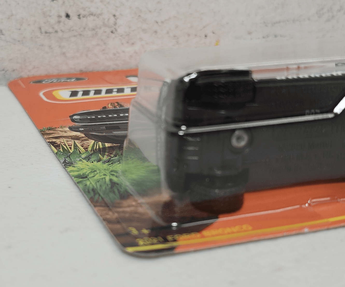 Matchbox Ford Bronco Super Chase 1/64 Car Toy Vehicle Mattel NEW - Thumbnail 6