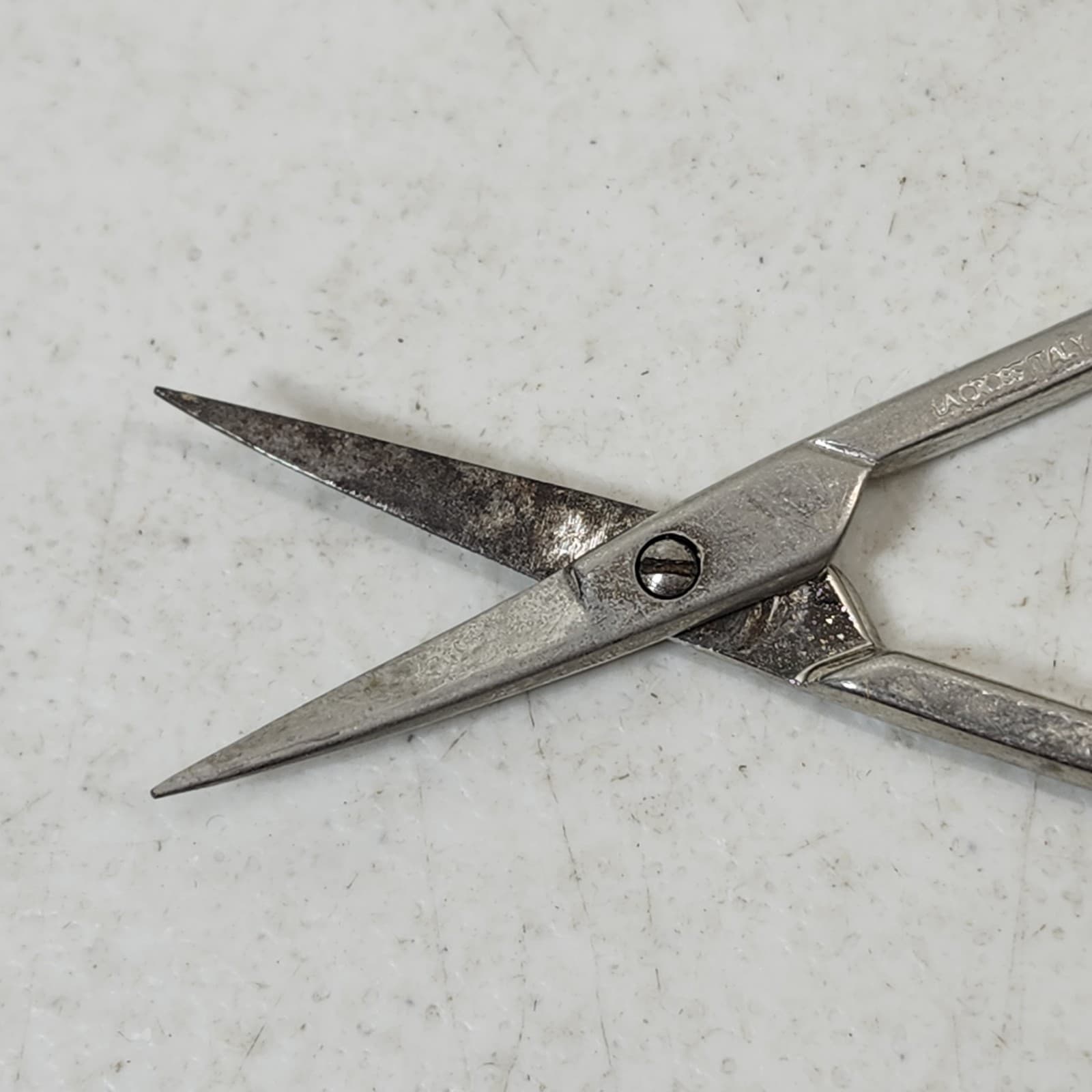 Vintage LA Cross Italy Mustache Bear Trim Scissors 3.5" - Thumbnail 7