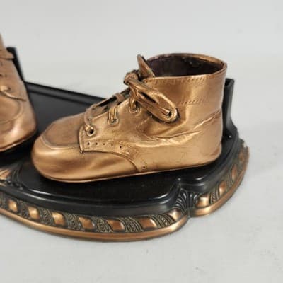 Vintage Baby Shoes Picture Frame Bronze Tone Keepsake Nursery Decor Display - Thumbnail 4