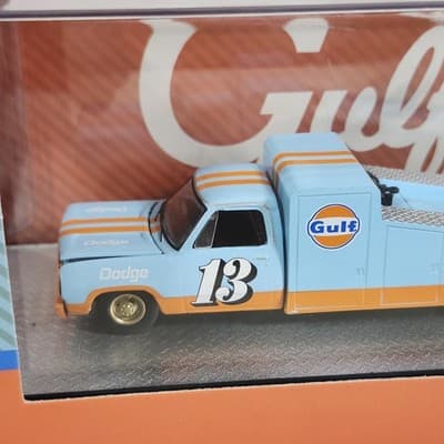 M2 Machines 1974 Dodge Ramp Truck 1970 Dodge Challenger 1/64 Auto Haulers Gulf - Thumbnail 6