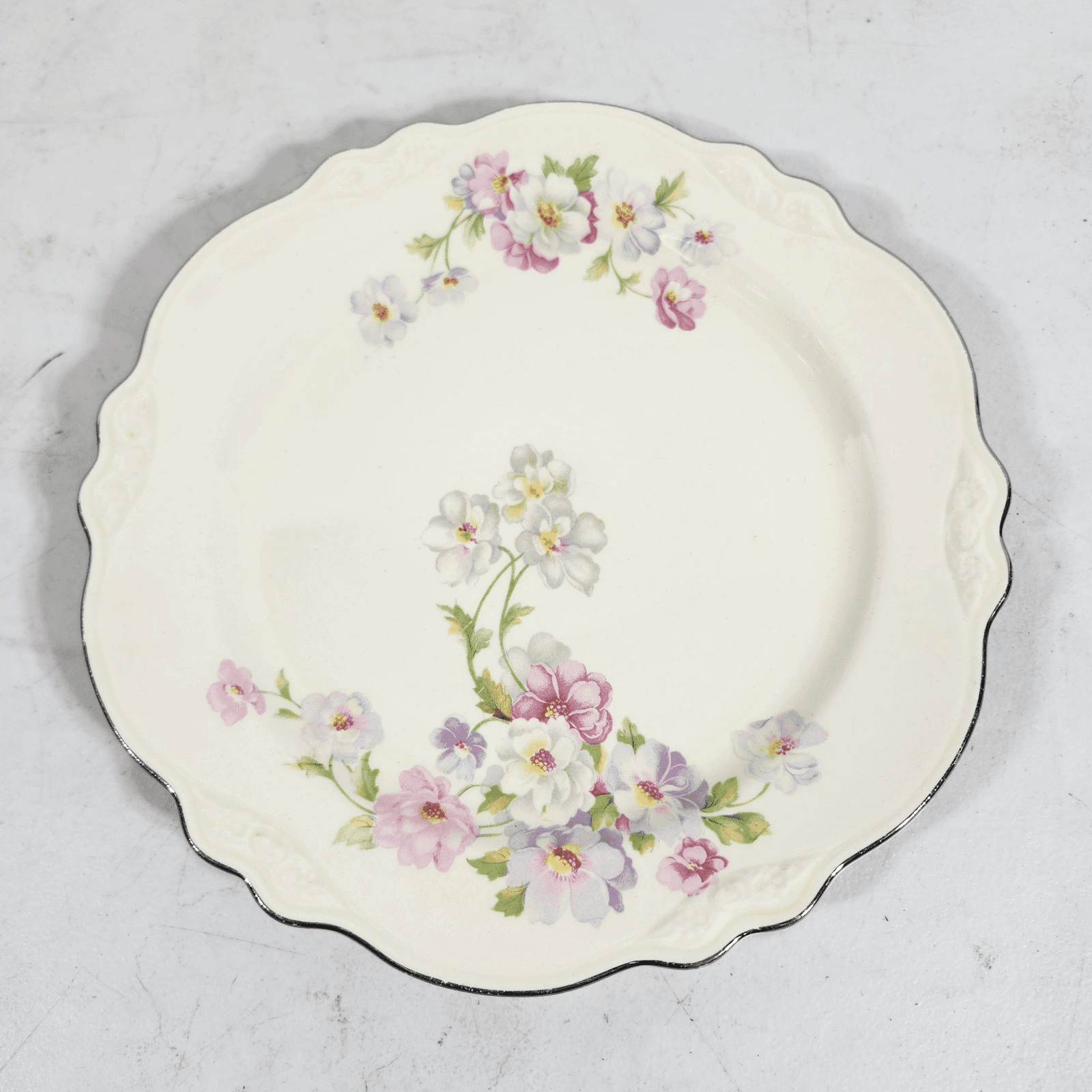 Vintage Homer Laughlin Virginia Rose Dinner Plate 9.25" - Thumbnail 2