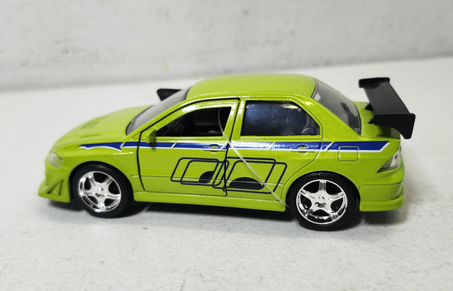 Jada 1/32 Scale Fast & Furious Brians Mitsubishi Lancer Evo VII Lt Green Car - Thumbnail 6