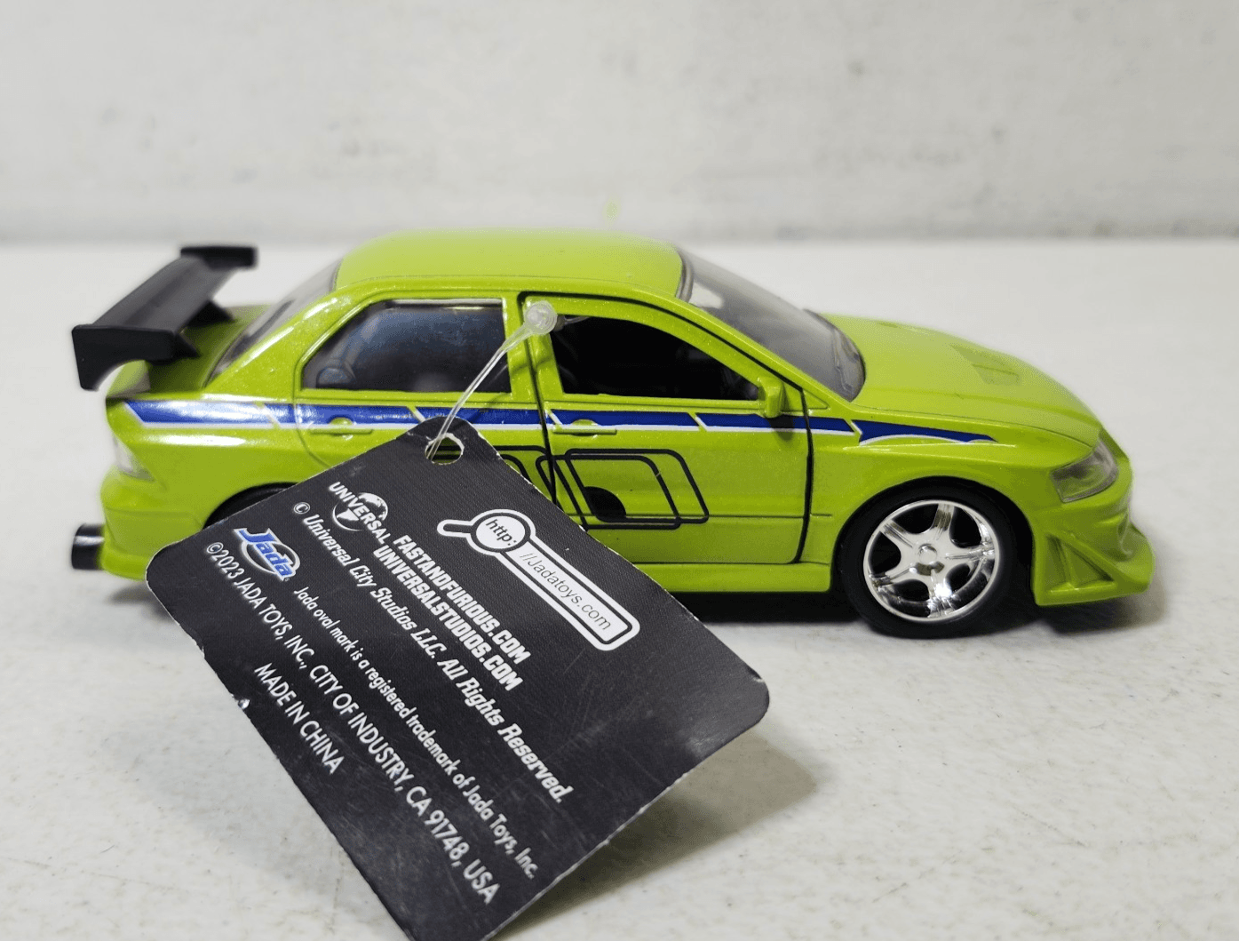 Jada 1/32 Scale Fast & Furious Brians Mitsubishi Lancer Evo VII Lt Green Car - Thumbnail 4