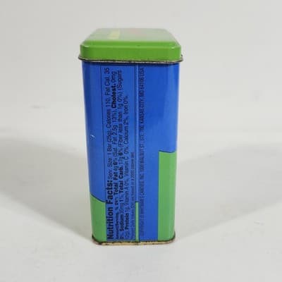 VTG Snoopy Peanuts Whitman's Surprise Metal Tin - Thumbnail 2