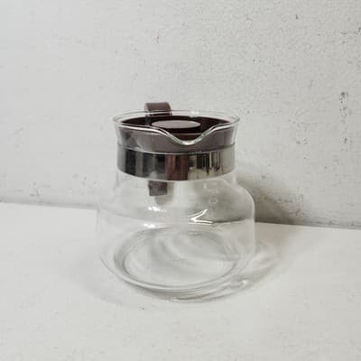 VTG MCM Pyrex Carafe/Coffee Pot w/Lid Clear With Brown Handle - Thumbnail 10