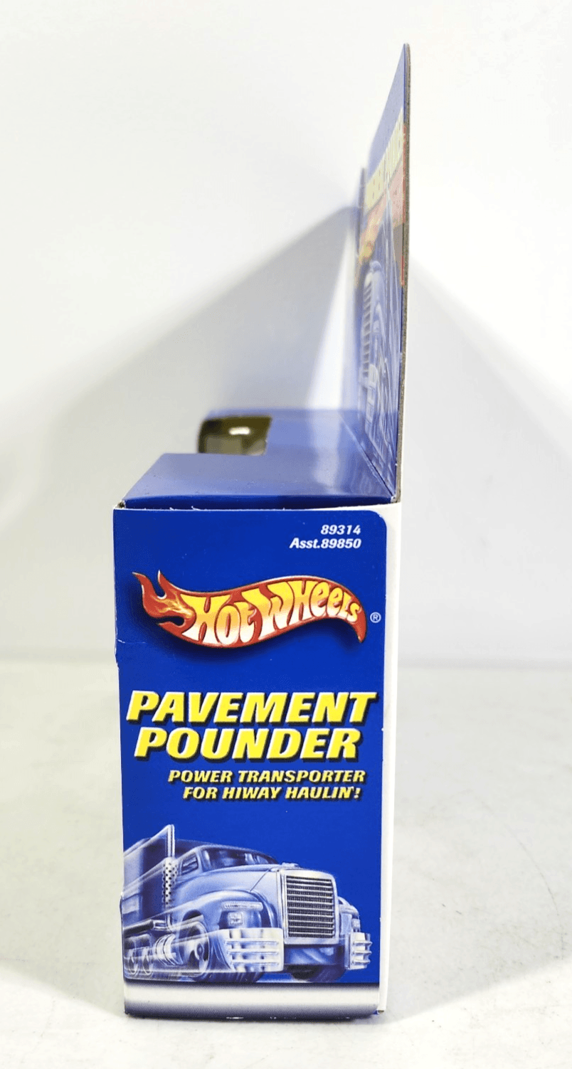 Hot Wheels Pavement Pounders '58 Chevy Corvette Treasure Hunt Car 1/64 Toy NEW - Thumbnail 5