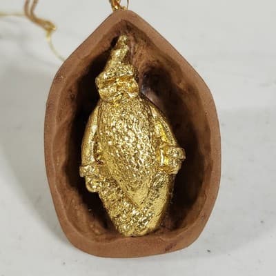 Vintage In A Nutshell Ornament Christmas Holiday Decoration Dept. 56 - Thumbnail 2