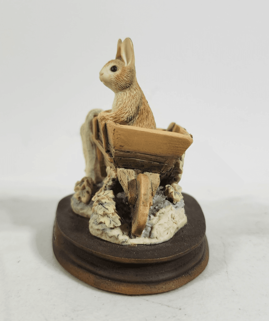 Beatrix Potter Peter Rabbit Border Fine Arts Figurine Statue Home Decor W/Box - Thumbnail 4