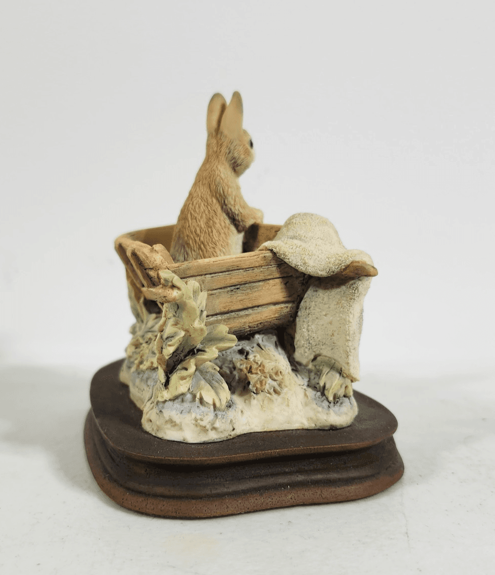 Beatrix Potter Peter Rabbit Border Fine Arts Figurine Statue Home Decor W/Box - Thumbnail 7