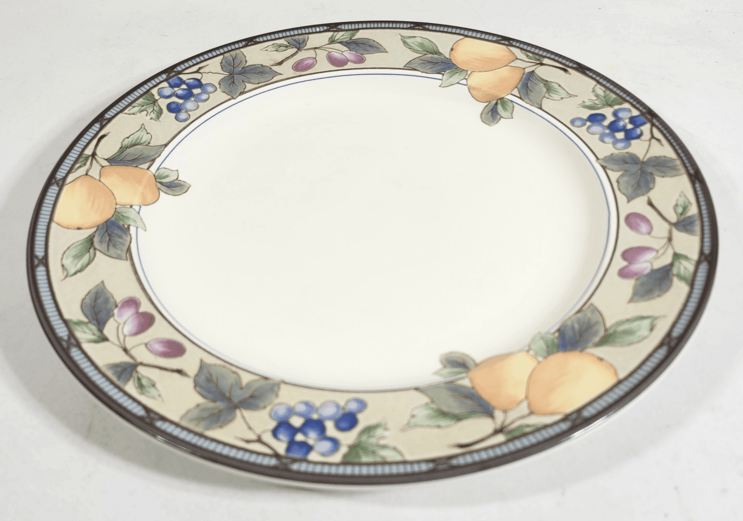 Mikasa Intaglio Malaysia Garden Harvest CAC29 Serving Plate 12.5" - Thumbnail 2