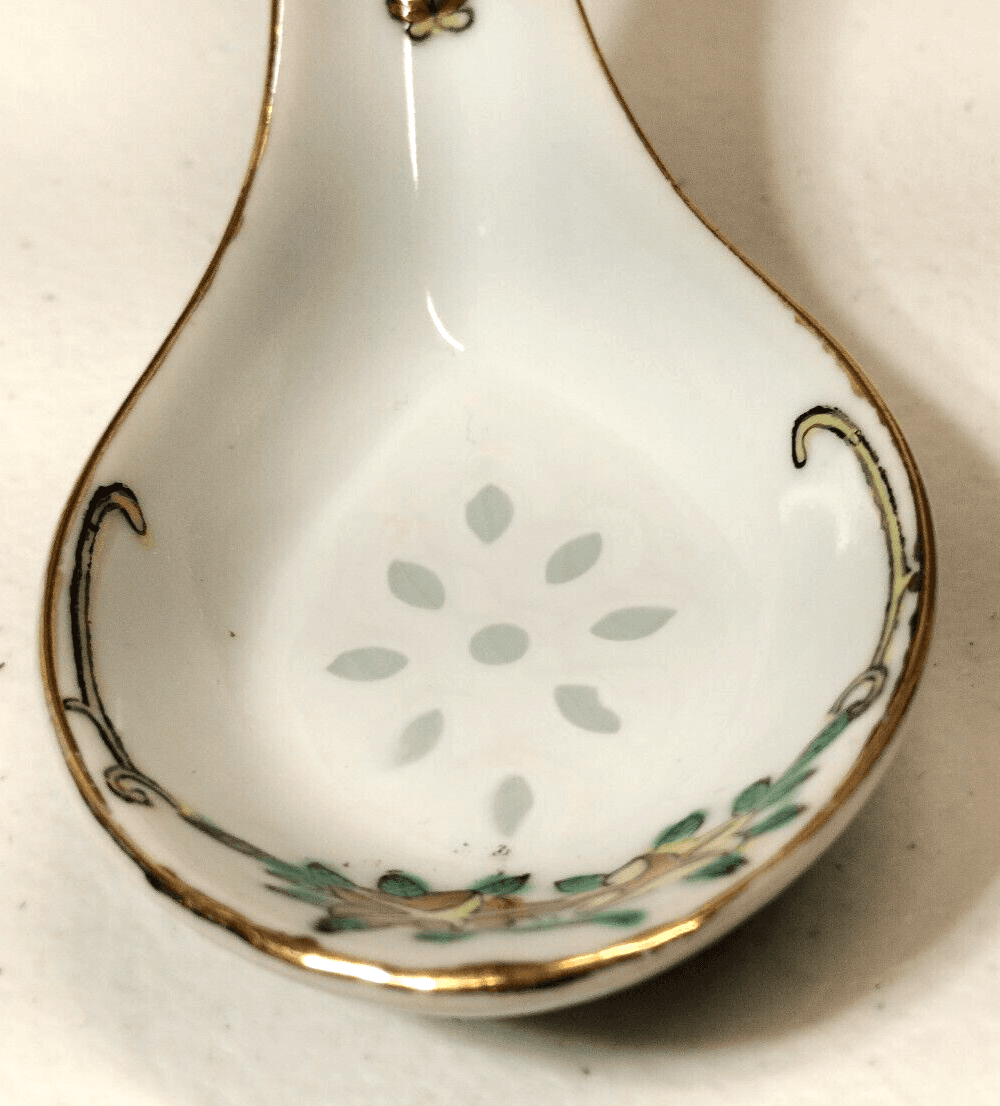 Miso Shiru Soup Spoon Hand Painted Floral Flowers Made In Hong Kong - Thumbnail 2
