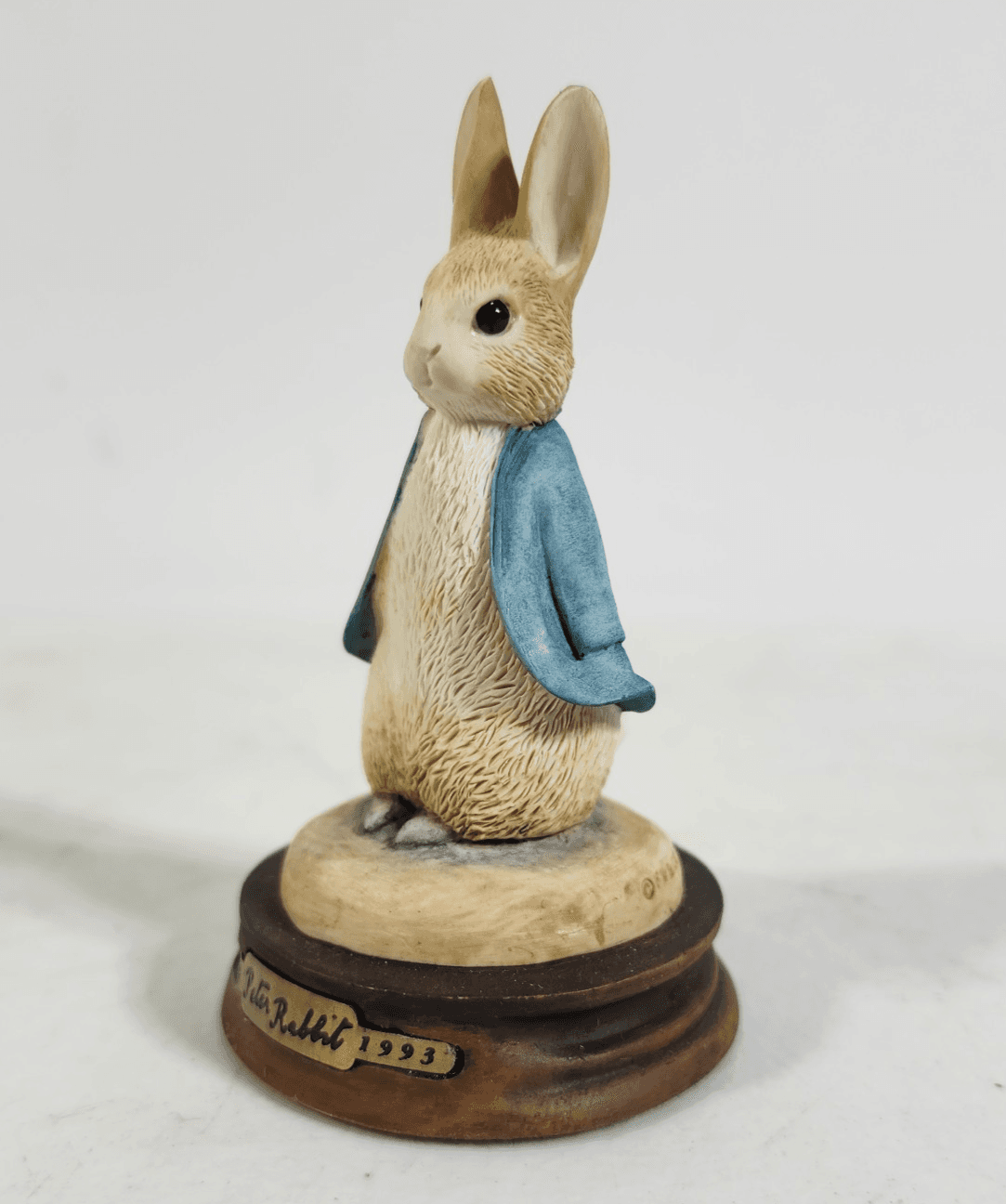 Beatrix Potter Peter Rabbit Border Fine Arts Figurine Statue Home Decor W/Box - Thumbnail 3