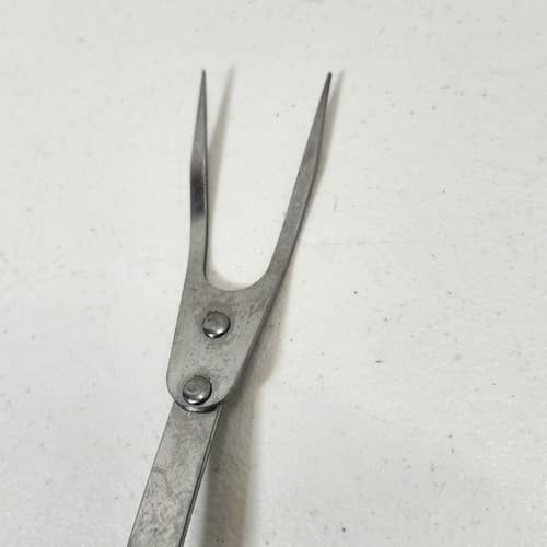 Vtg Meat Fork 2 Wide Prong 12" Blue Flowers Handle USA Made Stainless Steel - Thumbnail 5