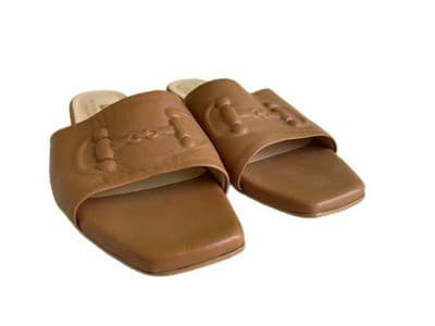 10 BRUNO MAGLI NUDE BEIGE GENUINE LEATHER HORSEBIT SLIDES SHOES FLATS OLD MONEY - Thumbnail 4