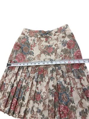 Vintage 1980’s Pleated Skirt Rose Cream Baroque Floral Revival Academia 9/10 - Thumbnail 13