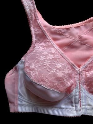 Vintage Pinup Bombshell Bra Pink Lace Lingerie 34B Pointy Cup Coquette Bralette - Thumbnail 6