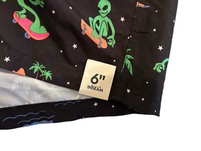 48-50 No Boundaries 3XL Men’s Swimsuit Shorts Trunks 6” Inseam Green Alien 👽 - Thumbnail 3